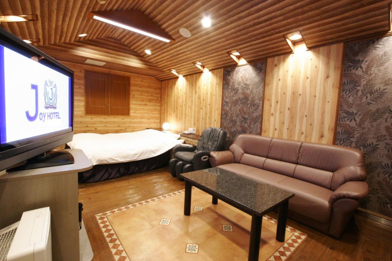 Hotel Joy (Adults Only) كوماكي المظهر الخارجي الصورة